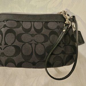 vintage coach wristlet